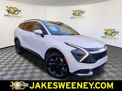 Used 2025 Kia Sportage SX