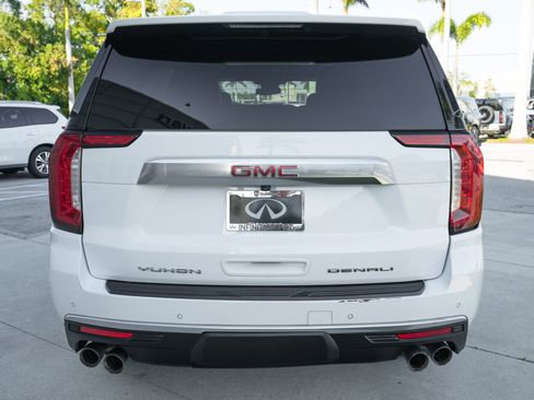 Used 2024 GMC Yukon XL Denali image 24