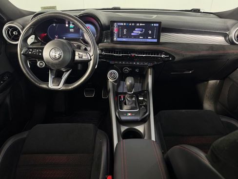 Used 2024 Alfa Romeo Tonale Veloce w/ Active Assist Package image 12