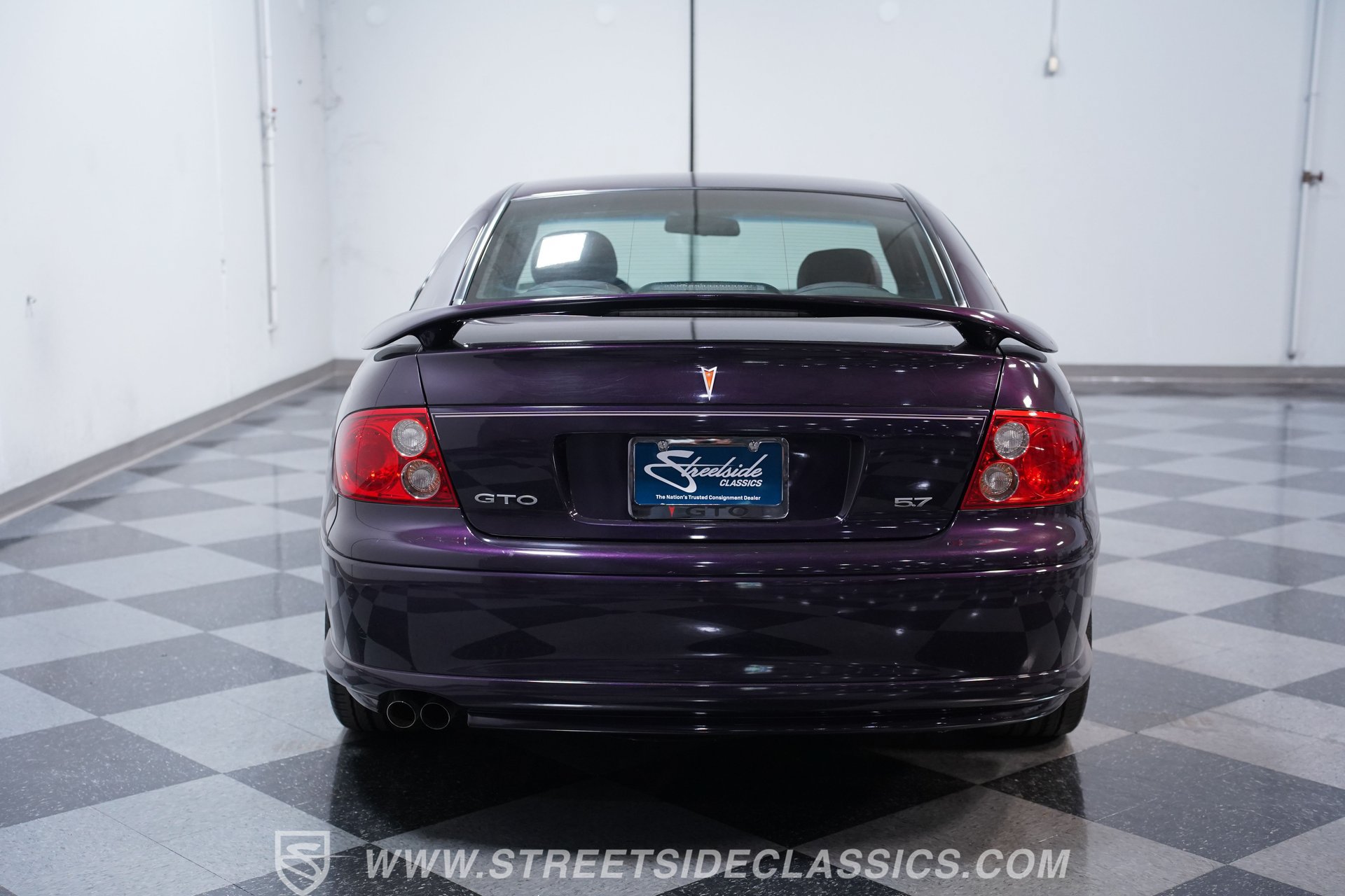 Used 2004 Pontiac GTO RWD image 9