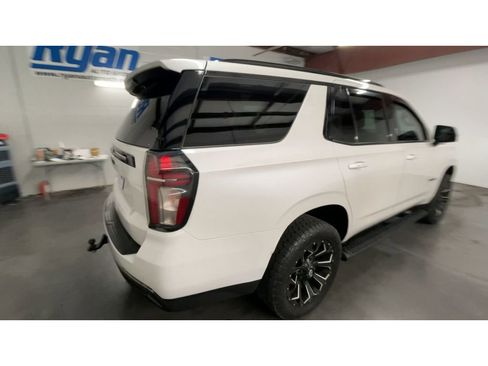 Used 2021 Chevrolet Tahoe Z71 w/ Z71 Signature Package image 8