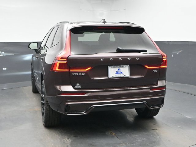 New 2026 Volvo XC60 B5 Ultra w/ Climate Package AWD/4WD image 7
