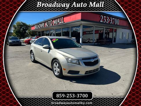 Used 2014 Chevrolet Cruze LT image 1