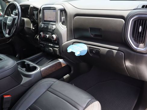 Certified 2022 GMC Sierra 3500 Denali w/ Technology Package AWD/4WD image 32