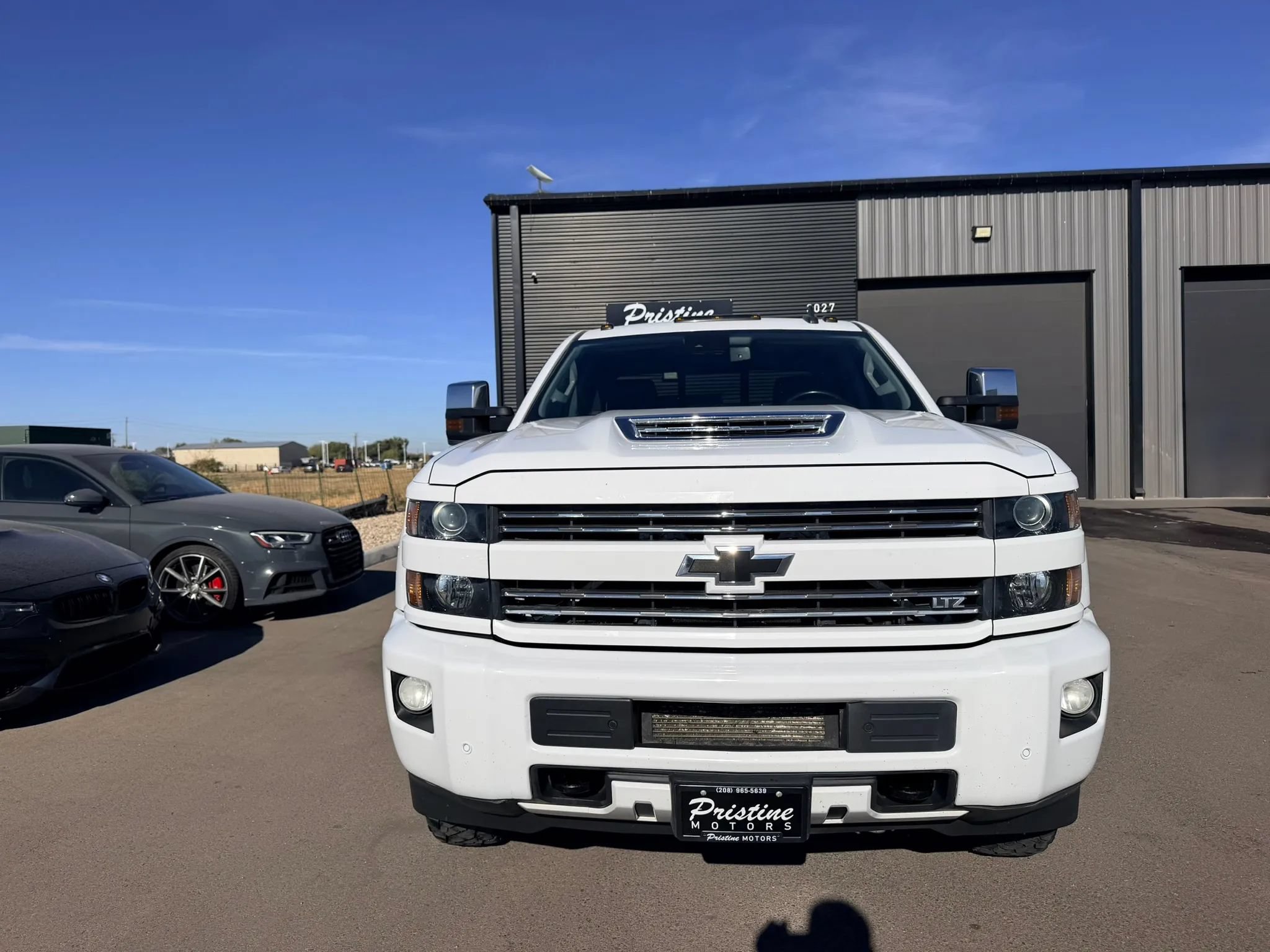 Used 2019 Chevrolet Silverado 3500 LTZ w/ Duramax Plus Package AWD/4WD image 2