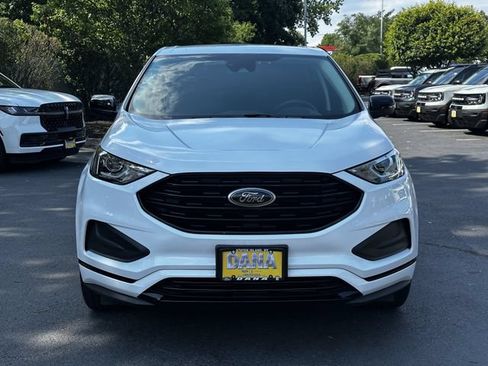 Certified 2023 Ford Edge SE w/ Black Appearance Package AWD/4WD image 2