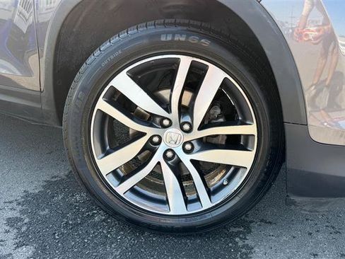 Used 2017 Honda Pilot Touring image 15