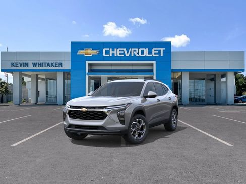 New 2026 Chevrolet Trax LT FWD image 8