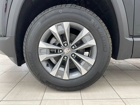 New 2026 Chevrolet Equinox LT AWD/4WD image 7