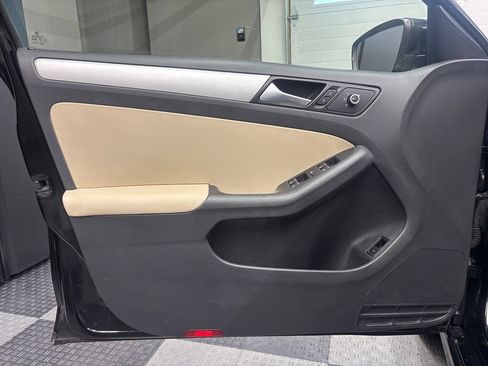 Used 2014 Volkswagen Jetta TDI FWD image 18