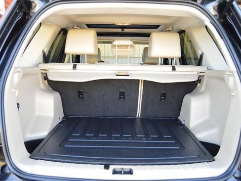 Used 2013 Land Rover LR2 HSE AWD/4WD image 36