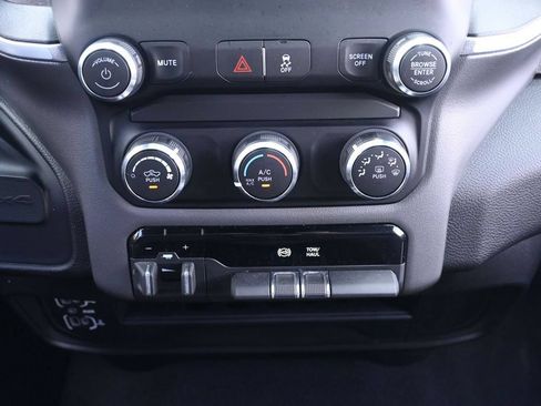 Used 2024 RAM 3500 Big Horn AWD/4WD image 36