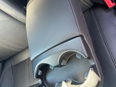 Used 2012 Ford Focus Titanium FWD image 31