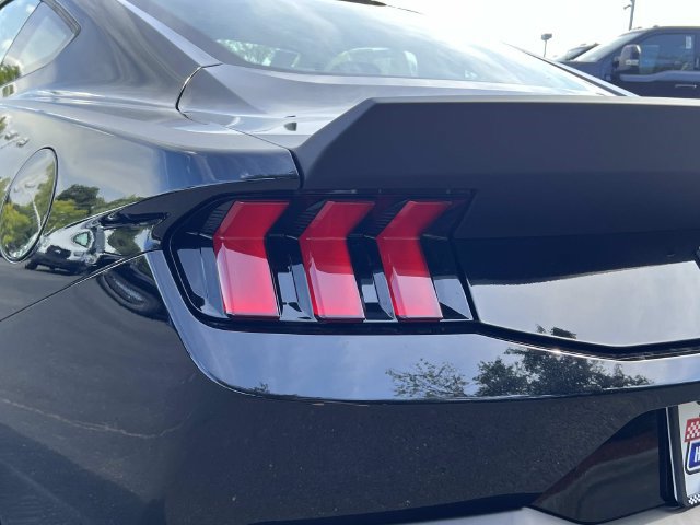 New 2026 Ford Mustang GT Premium w/ GT Performance Package RWD image 9