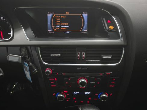 Used 2013 Audi A5 2.0T Premium image 18