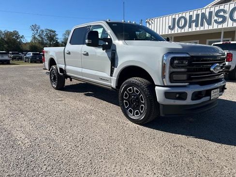 New 2025 Ford F350 Platinum AWD/4WD image 2