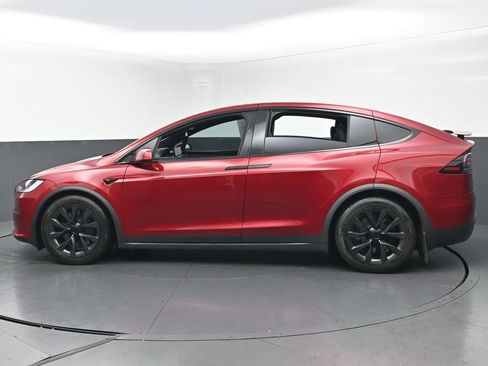 Used 2023 Tesla Model X image 7