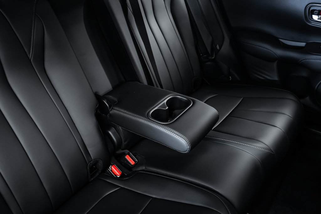 New 2026 Acura ADX FWD image 33