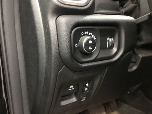 Used 2020 RAM 1500 Rebel w/ Rebel Level 2 Equipment Group AWD/4WD image 8