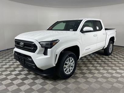 New 2025 Toyota Tacoma SR5