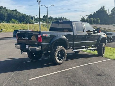 Used 2015 Ford F250 Lariat w/ Lariat Interior Package AWD/4WD image 25