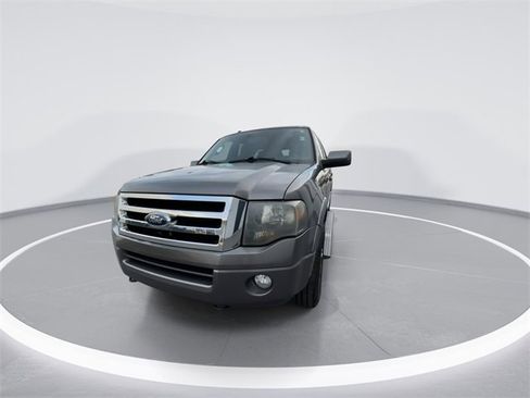 Used 2013 Ford Expedition EL Limited image 3
