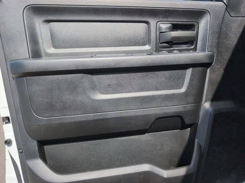 Used 2022 RAM 2500 Tradesman w/ Chrome Appearance Group image 15