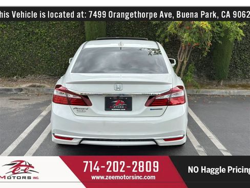 Used 2017 Honda Accord EX-L image 7