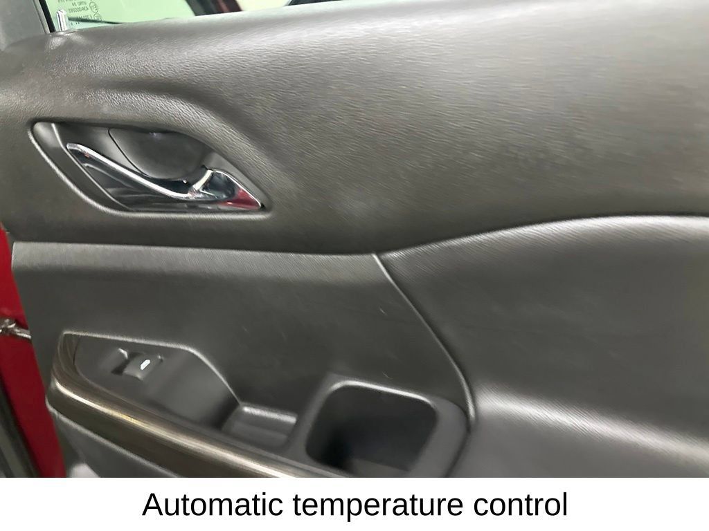 Used 2019 GMC Acadia SLT w/ Black Edition AWD/4WD image 27