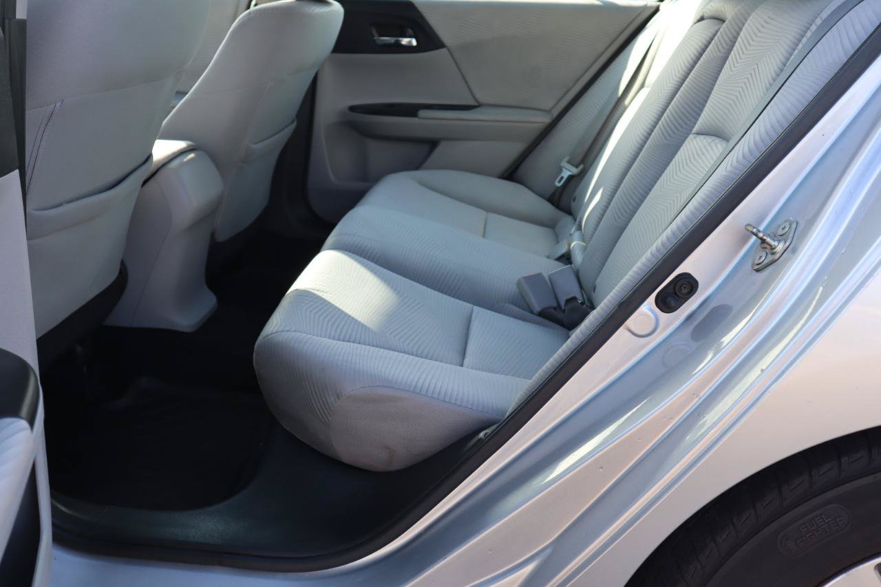Used 2015 Honda Accord LX image 20