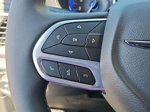 New 2026 Chrysler Pacifica Pinnacle AWD/4WD image 23