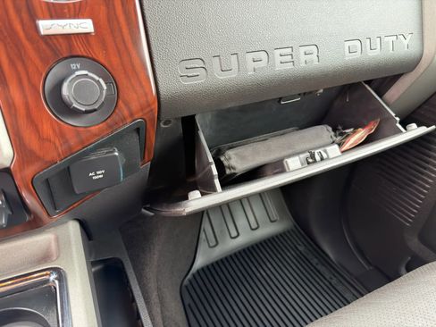 Used 2016 Ford F350 Lariat w/ Lariat Ultimate Package image 25