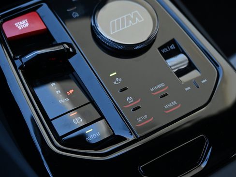 New 2026 BMW M5 Touring image 23