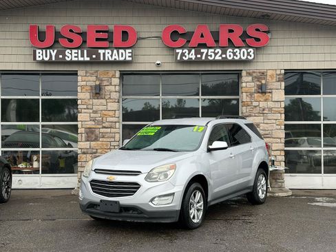 Used 2017 Chevrolet Equinox LT w/ Convenience Package AWD/4WD image 1