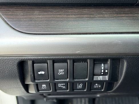 Used 2017 Subaru Legacy 2.5i Limited image 26