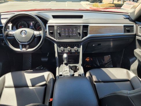 Used 2018 Volkswagen Atlas SE FWD image 17
