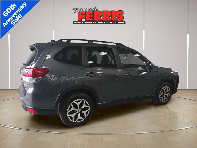 Used 2023 Subaru Forester Premium AWD/4WD image 5