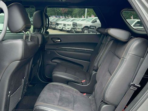 Used 2025 Dodge Durango R/T AWD/4WD image 10