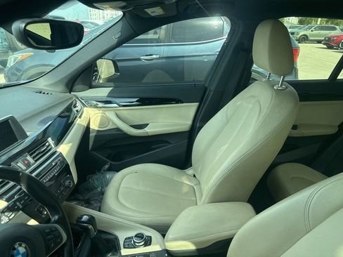 Used 2017 BMW X1 xDrive28i image 10