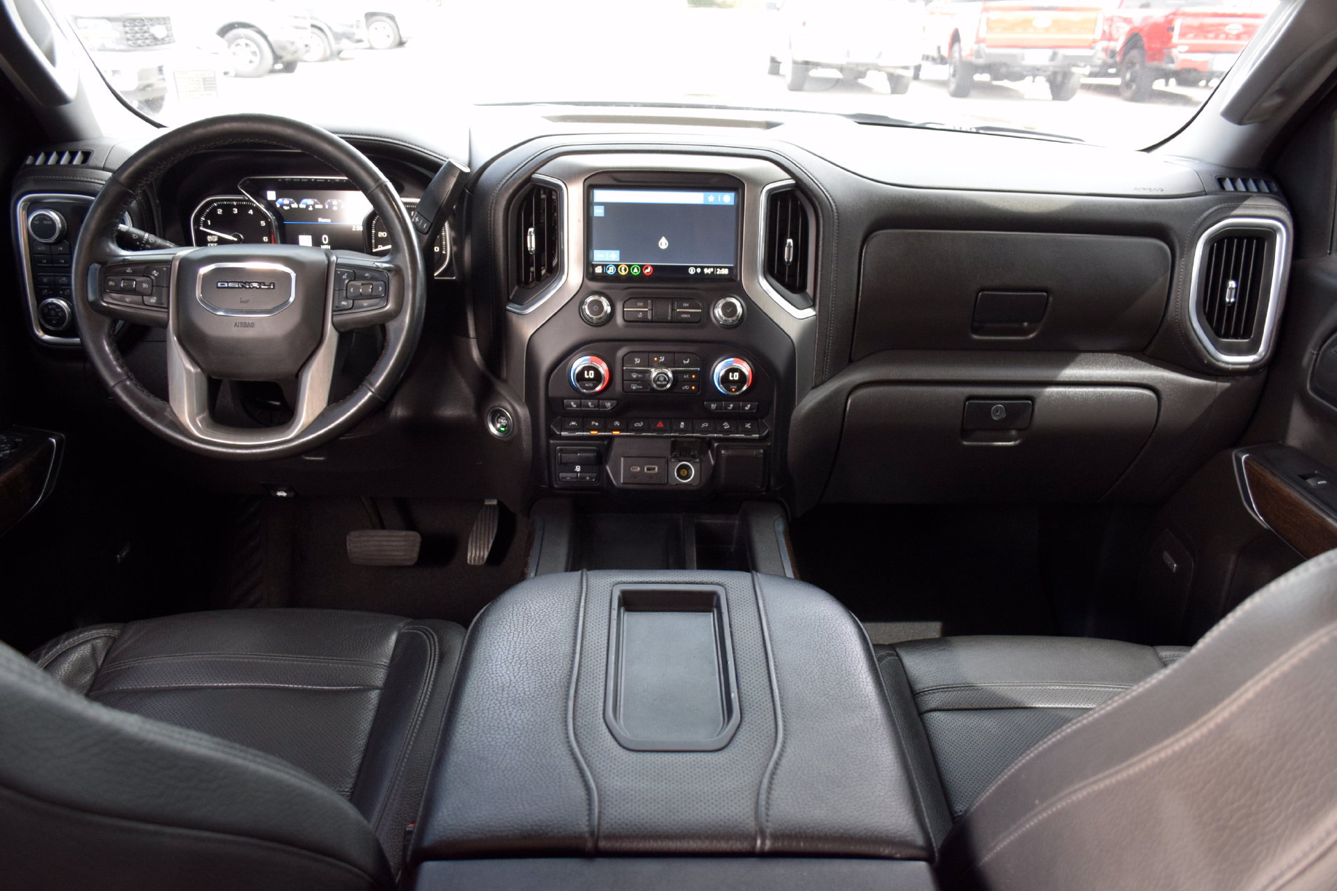 Used 2021 GMC Sierra 1500 Denali w/ Denali Ultimate Package AWD/4WD image 5