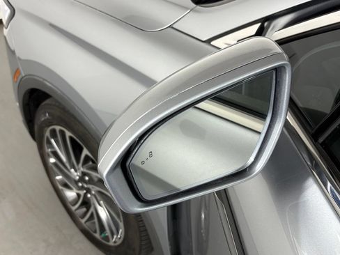 Used 2020 Lincoln Nautilus Reserve FWD image 13