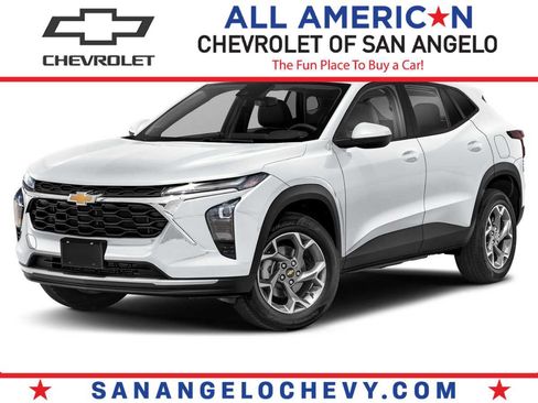 Used 2026 Chevrolet Trax LS FWD image 1
