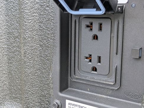 New 2025 Ford F250 King Ranch w/ FX4 Off-Road Package image 13