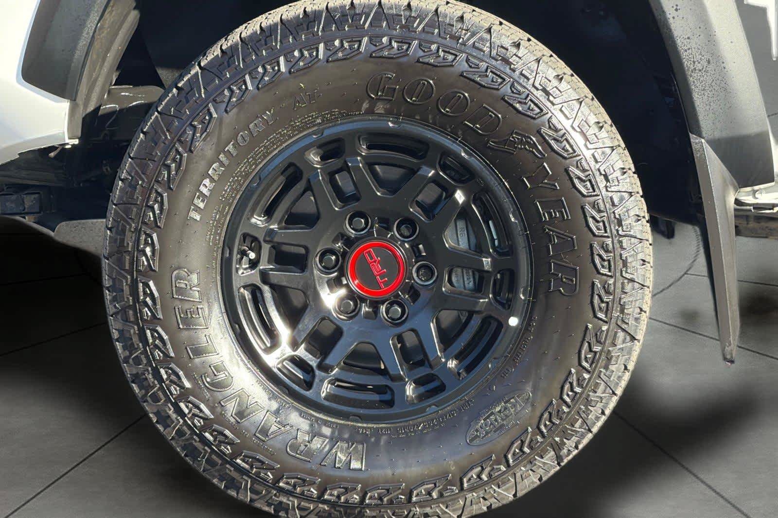 Used 2023 Toyota Tacoma TRD Pro AWD/4WD image 11