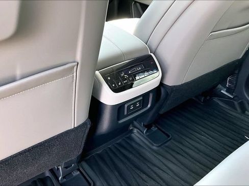 Used 2026 INFINITI QX60 Luxe w/ Cargo Package FWD image 33