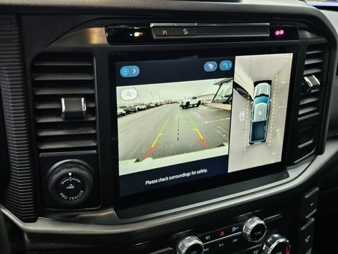 Certified 2025 Ford F150 Platinum w/ FX4 Off-Road Package image 29