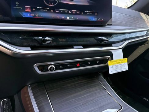 New 2026 BMW X5 xDrive40i w/ M Sport Package AWD/4WD image 29