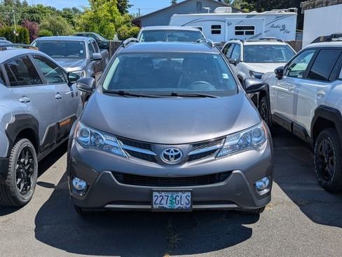 Used 2013 Toyota RAV4 Limited AWD/4WD image 11