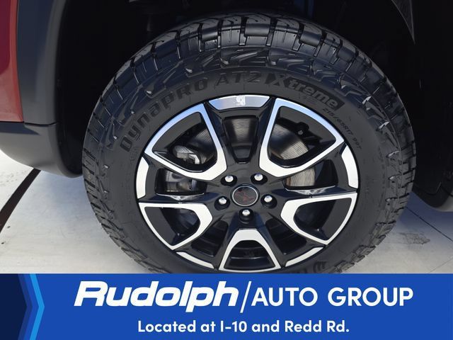 Used 2025 Jeep Compass Trailhawk AWD/4WD image 33