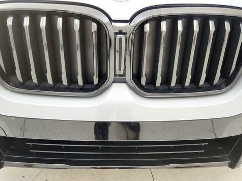 Used 2024 BMW X3 sDrive30i w/ M Sport Package RWD image 23